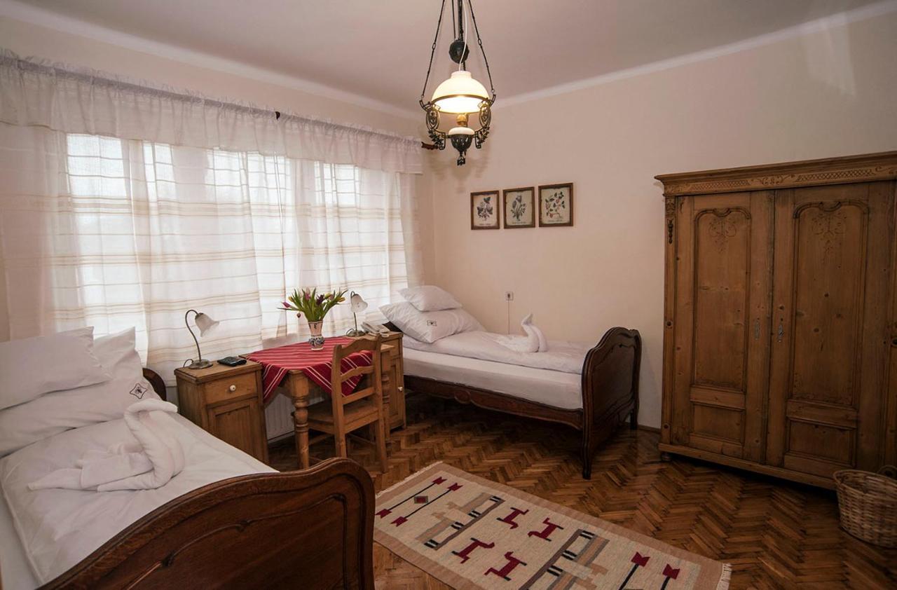 Szent Gellert Borhaz Es Vendegfogado Bed and Breakfast Makó Buitenkant foto